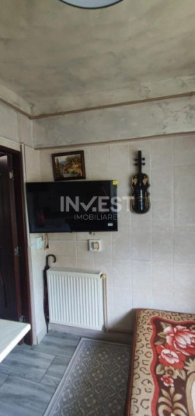 Apartament 1 camera, decomandat, etaj 2, mobilat, Frumoasa