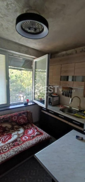 Apartament 1 camera, decomandat, etaj 2, mobilat, Frumoasa