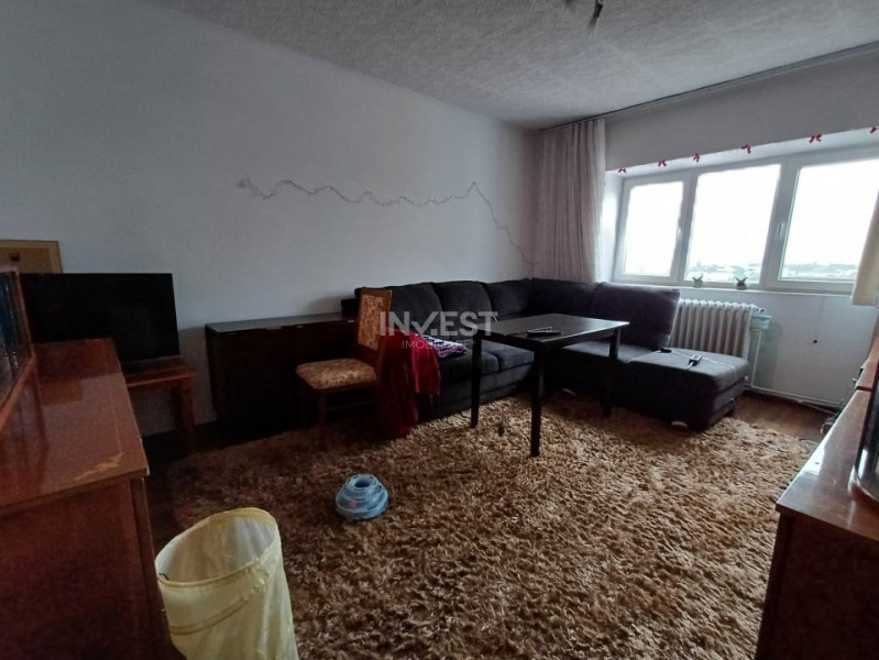 Apartament 3 camere, decomandat, 70 mp, mobilat, Nicolina 2