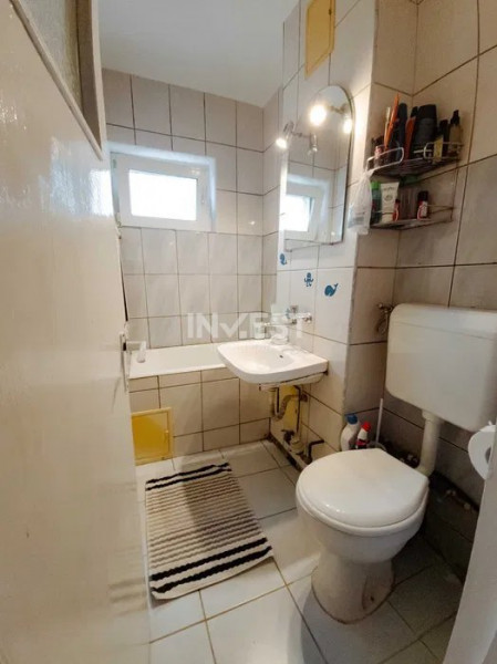 Zimbru- Apartament 3 camere, etaj 2- 90.500 euro 