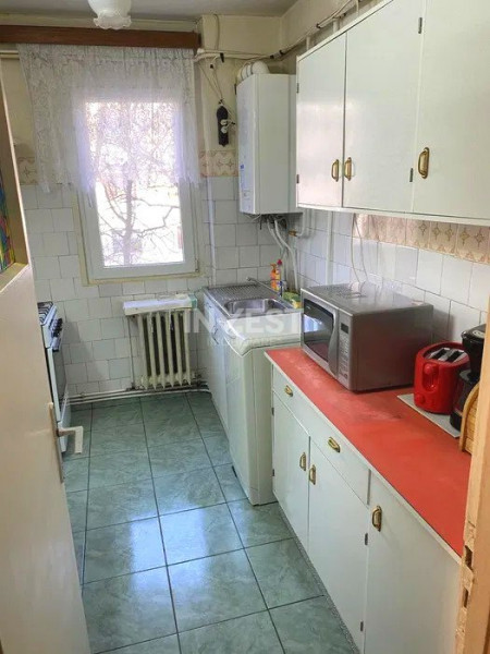 Apartament 3 camere - etajul 2 - Podu Roș, Cantemir 