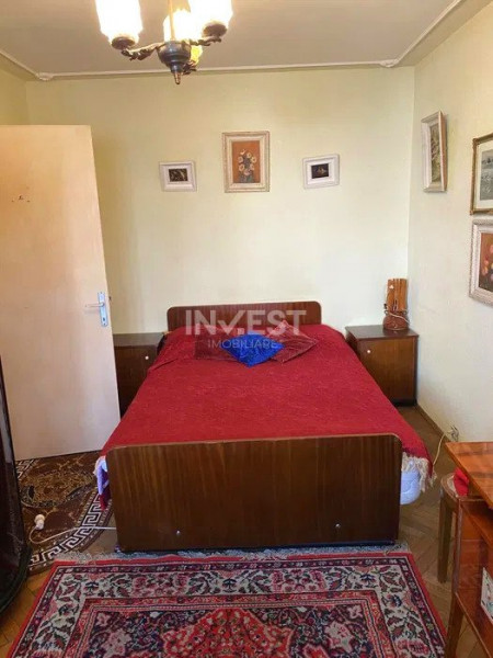 Apartament 3 camere - etajul 2 - Podu Roș, Cantemir 