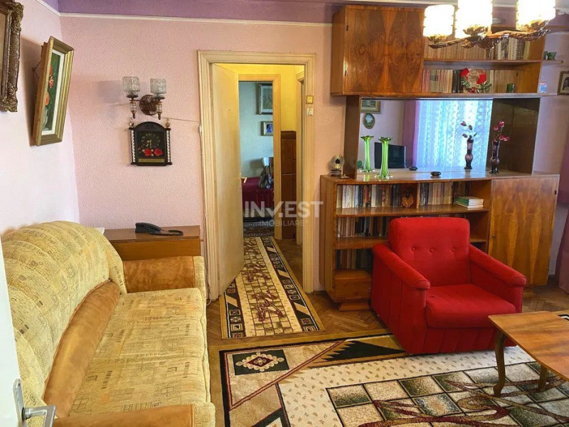 Apartament 3 camere - etajul 2 - Podu Roș, Cantemir 