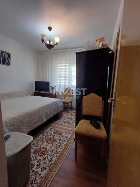 Dacia- Apartament 3 camere decomandat- Liber 