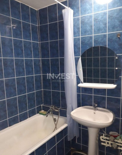 Zimbru- Apartament cu 1 camera decomandat- 73.000 euro 