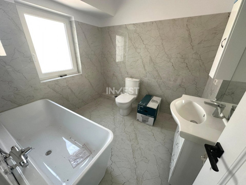 CASA 5 CAMERE POPAS PACURARI-VALEA LUPULUI