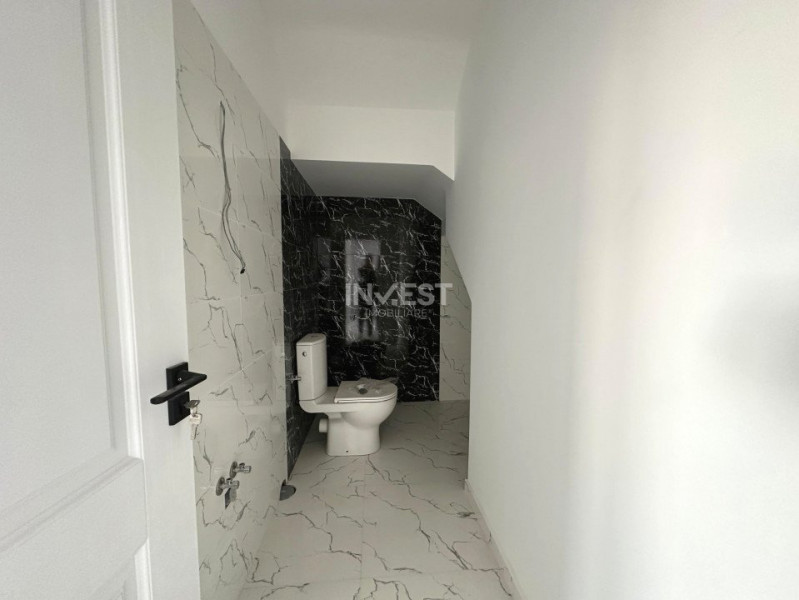 CASA 5 CAMERE POPAS PACURARI-VALEA LUPULUI