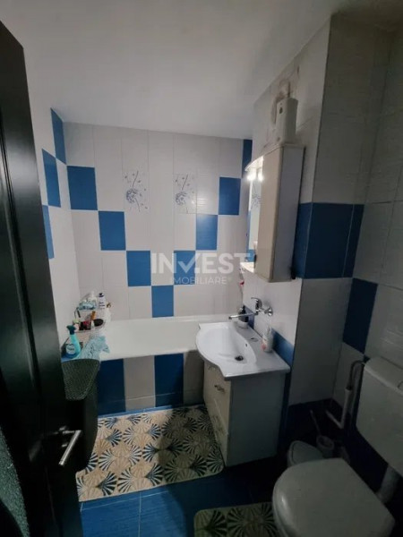 Galata- Apartament 3 camere 2 bai, etajul 2- BLOC 1980 