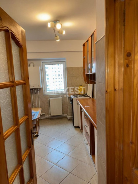 Dacia- Apartament 3 camere decomandat- LIBER 