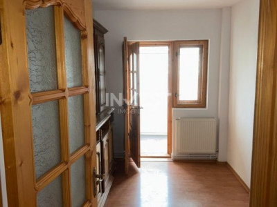 Dacia- Apartament 3 camere decomandat- LIBER 