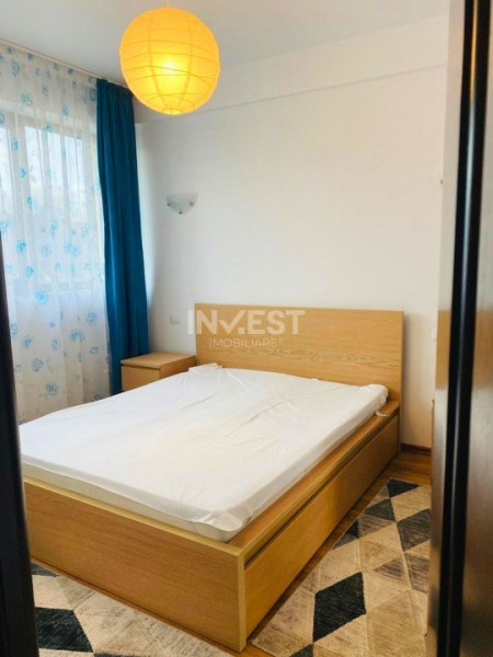 Apartament 3 camere 140mp - bloc nou - Hlincea 