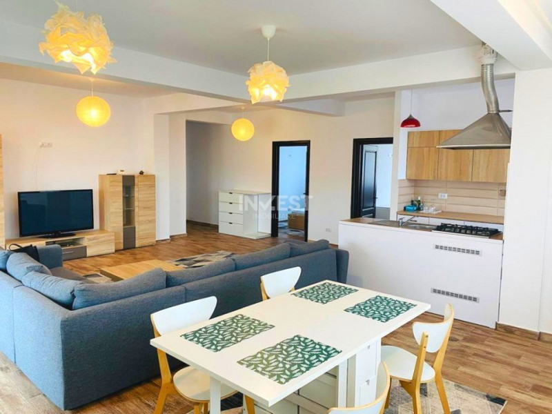 Apartament 3 camere 140mp - bloc nou - Hlincea 