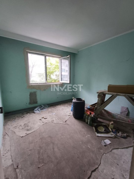 Zimbru- Apartament 3 camere, etaj 1 -1380 EURO/MP
