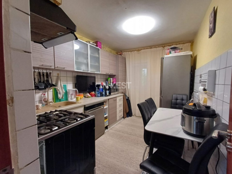 Ocazie! Apartament 3 camere, 72 mp, Dacia – Luminos și bine compartimentat