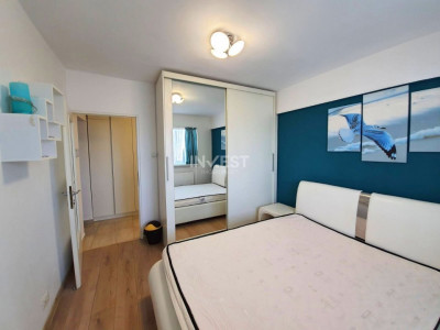 Apartament 2 camere decomandat-Targu Cucu-centru-renovat