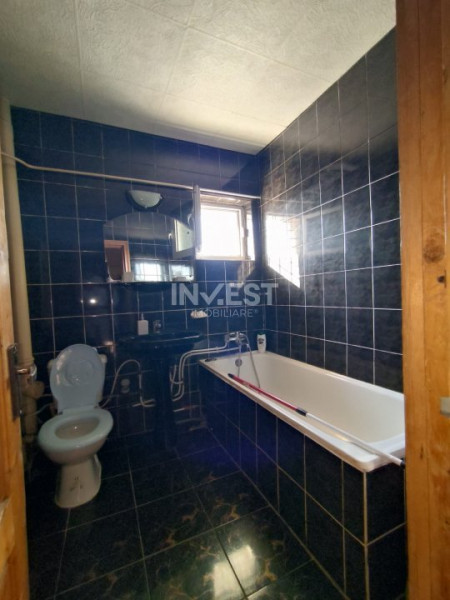 Apartament de vanzare, 3 camere, decomandat, zona Moara de Foc, Iasi