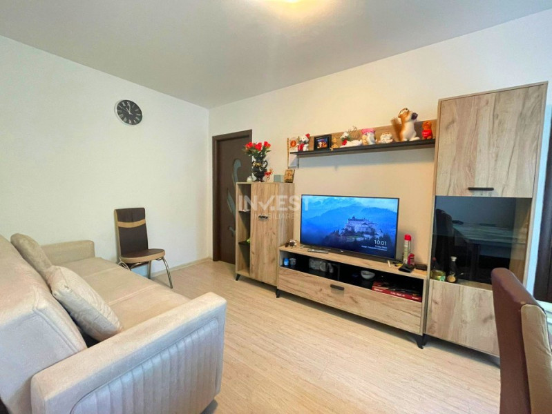 Apartament 2 camere-etaj intermediar-bloc fara risc-Tatarasi Nord