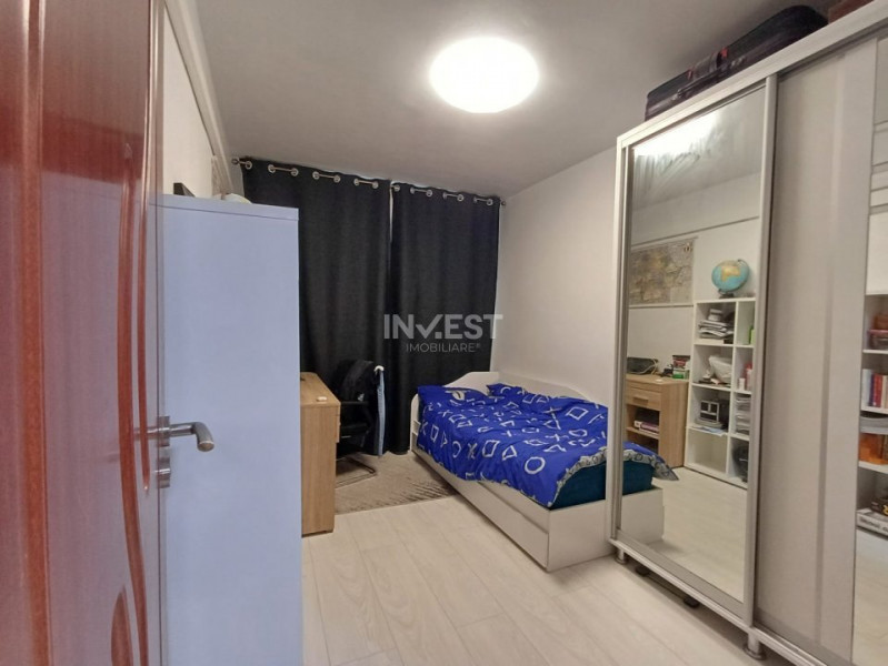 Dacia- Apartament 3 camere decomandat, etaj intermediar