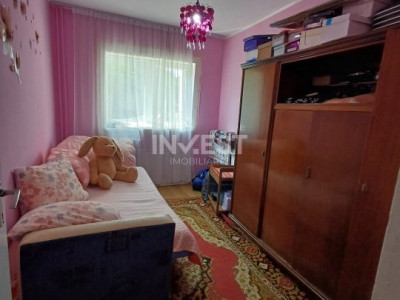 Apartament de vanzare cu 3 camere si 2 bai- zona Dacia 