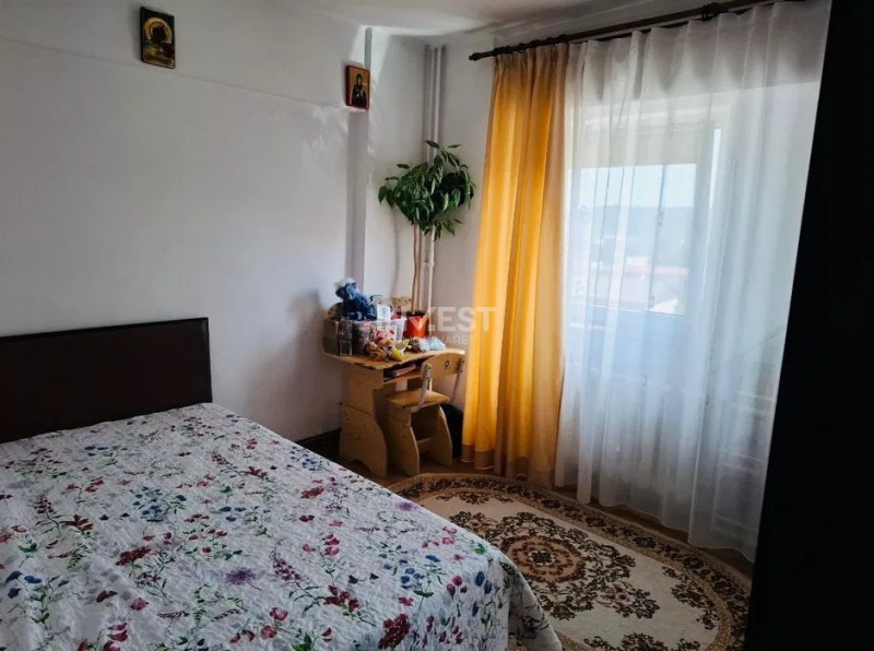 Apartament de vanzare, 2 camere decomandat – Zona Kaufland Păcurari