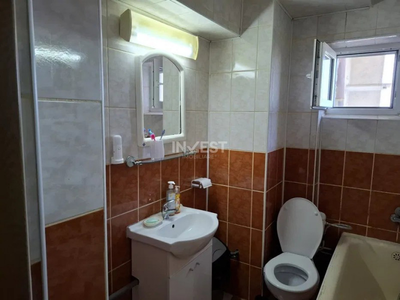 Apartament de vanzare, 2 camere decomandat – Zona Kaufland Păcurari