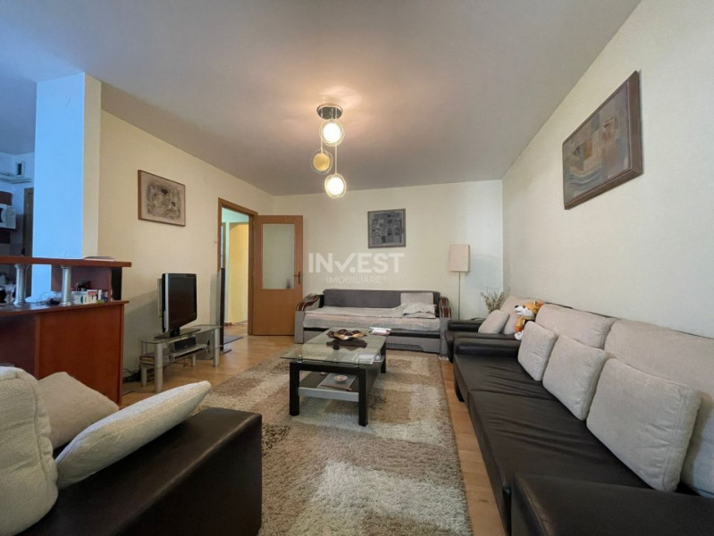 Apartament 3 camere, 2 bai, inclus garaj si boxa, zona Pacurari, Iasi