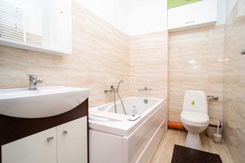 Apartament 4 Camere, Bloc Nou-78mp- CUG