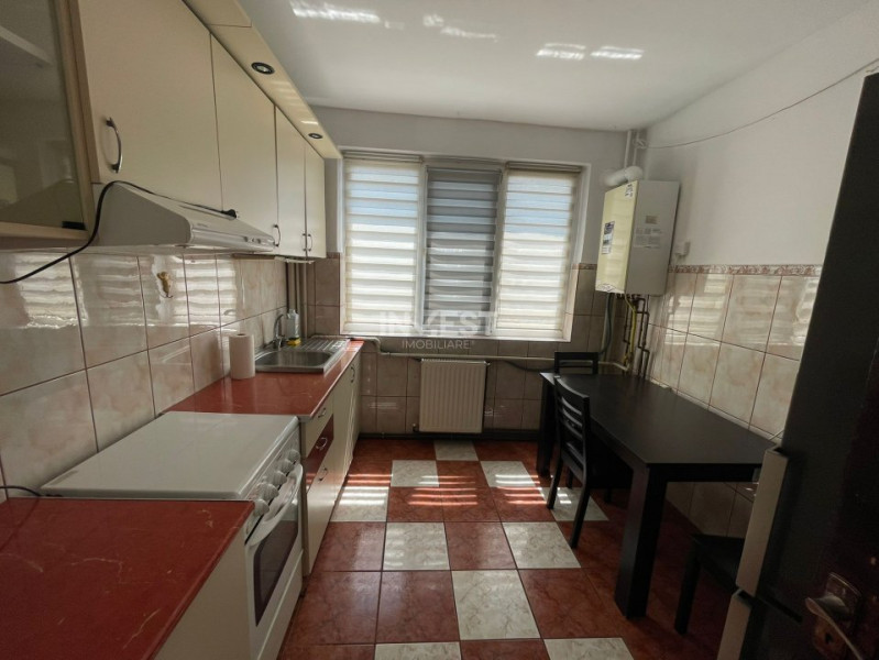 Apartament 3 camere, decomandat, zona Gara - Fostul Billa, Iasi