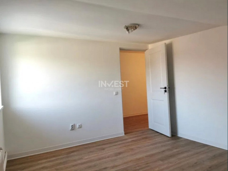 3 CAMERE DECOMANDAT ROND ERA