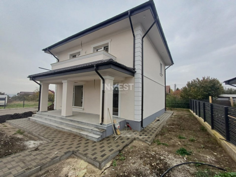 Casă Modernă cu 4 Camere – Miroslava, Locație Ideală!