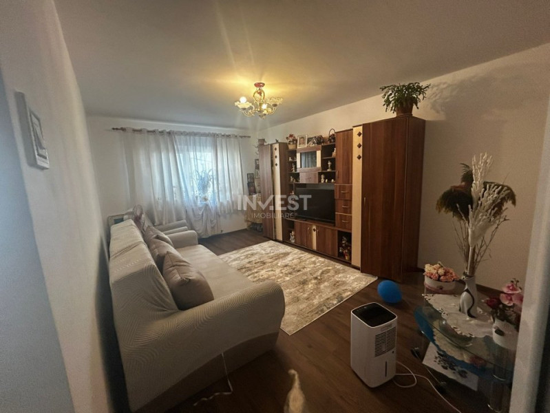 Apartament 2 camere, decomandat, etajul 1, 52 mp