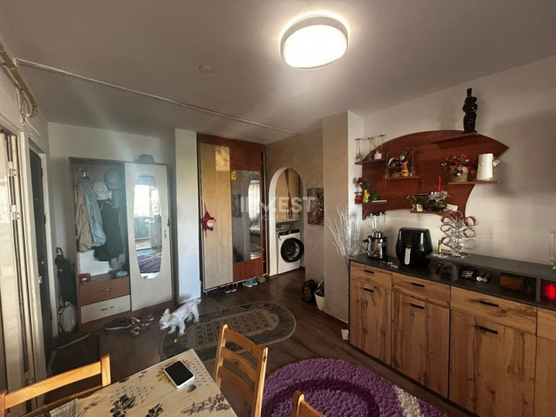Apartament 2 camere, decomandat, etajul 1, 52 mp