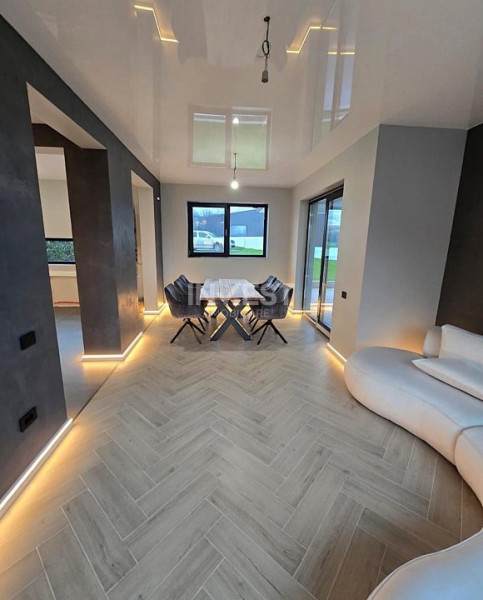 Casă Individuală de lux la cheie *4 camere* Vișan