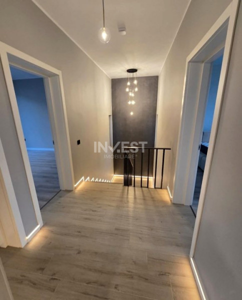 Casă Individuală de lux la cheie cu 4 camere în Bucium