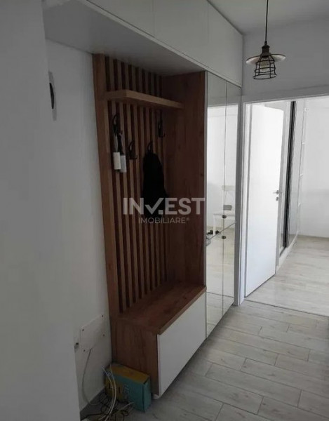 Apartament 2 camere, decomandat, etaj intermediar, mobilat-utilat-CUG