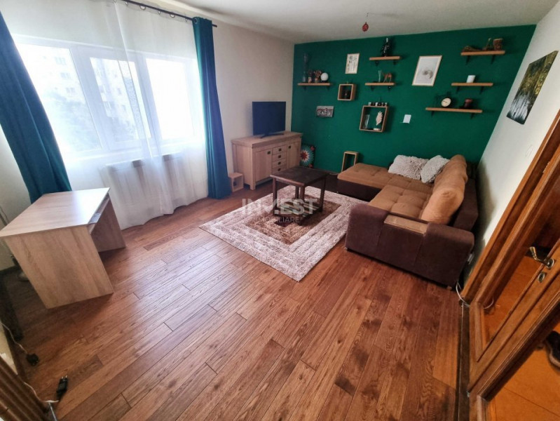 Apartament  de vanzare, 3 camere si 2 bai, zona Moara de Foc, Iasi