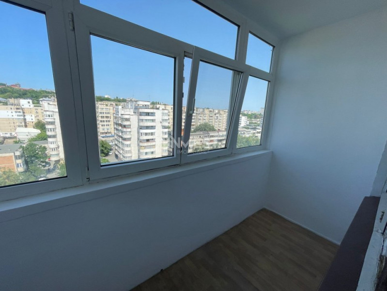 Apartament 3 camere, decomandat, zona Gara - Fostul Billa, Iasi