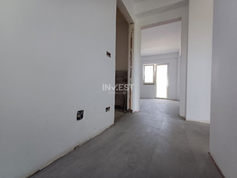 CASA DE VANZARE , FINALIZATA , 900m de  Family Market MIROSLAVA