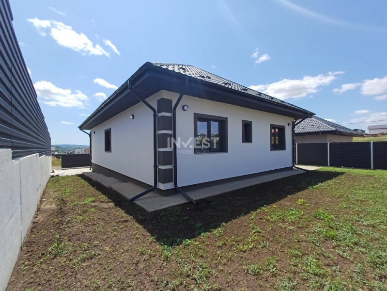 Casa individuala cu 4 camere , MIROSLAVA 