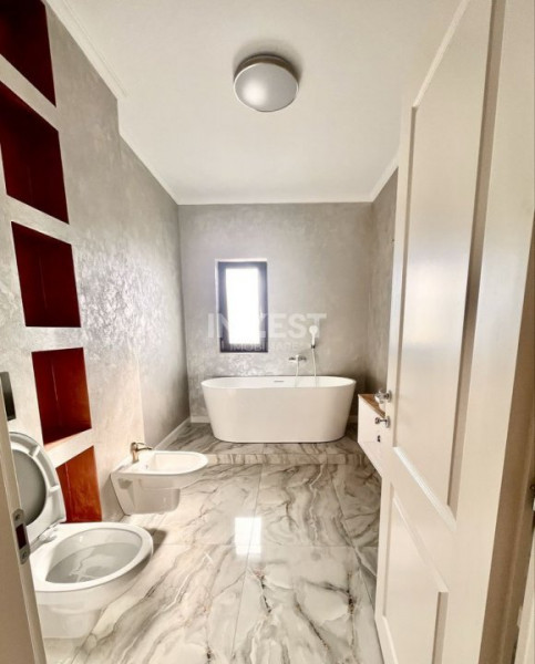 Casă Plan Parter 4 camere/120mp utili *Arhitectură deosebită* - Bucium Panoramic