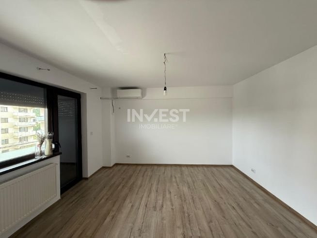 Apartament cu 2 camere *Decomandat* Bucium-Poitiers
