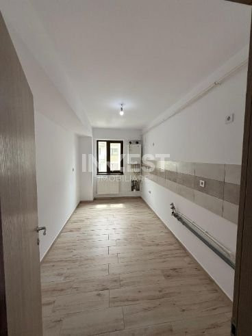 Apartament cu 2 camere *Decomandat* Bucium-Poitiers