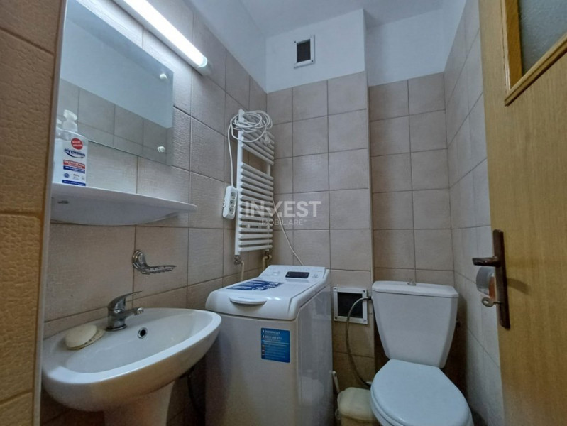 Apartament 3 camere, 2 bai, inclus garaj si boxa, zona Pacurari, Iasi