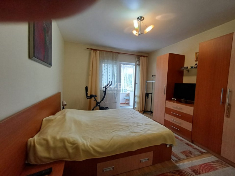 Apartament 3 camere, 2 bai, inclus garaj si boxa, zona Pacurari, Iasi