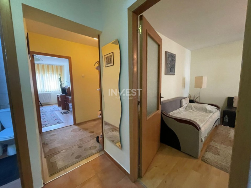 Apartament 3 camere, 2 bai, inclus garaj si boxa, zona Pacurari, Iasi