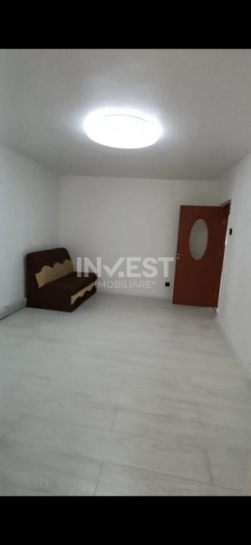 Apartament cu 3 camere de vanzare in Dacia- Liber, mutare imediata 