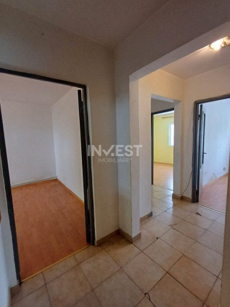 Apartament cu 3 camere in zona Dacia- LIBER 