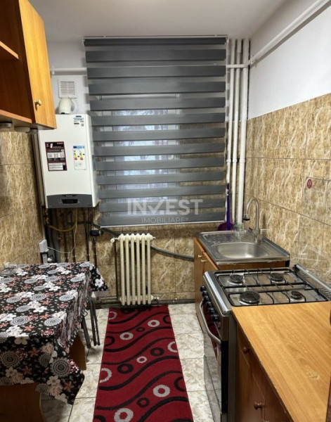 Apartament  2 camere de vanzare, zona Pacurari - Carrefour Express, Iasi