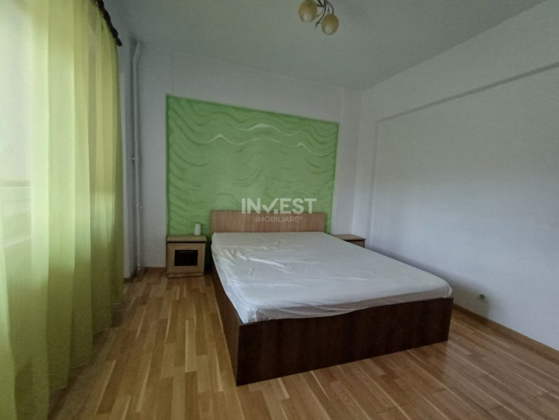 Apartament de vanzare 2 camere, decomandat, zona Pacurari - OMV, Iasi