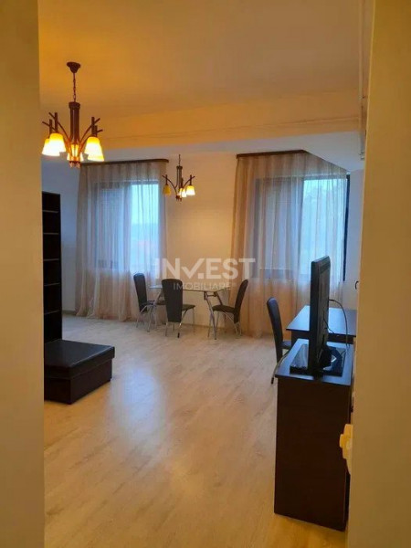 Apartament 2 camere-Centru-Targu Cucu-bloc 2010-etaj 1